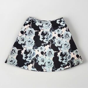 Talbots Women's Lightweight Cotton Blend A-Line Flare Skirt Floral, Size 10P